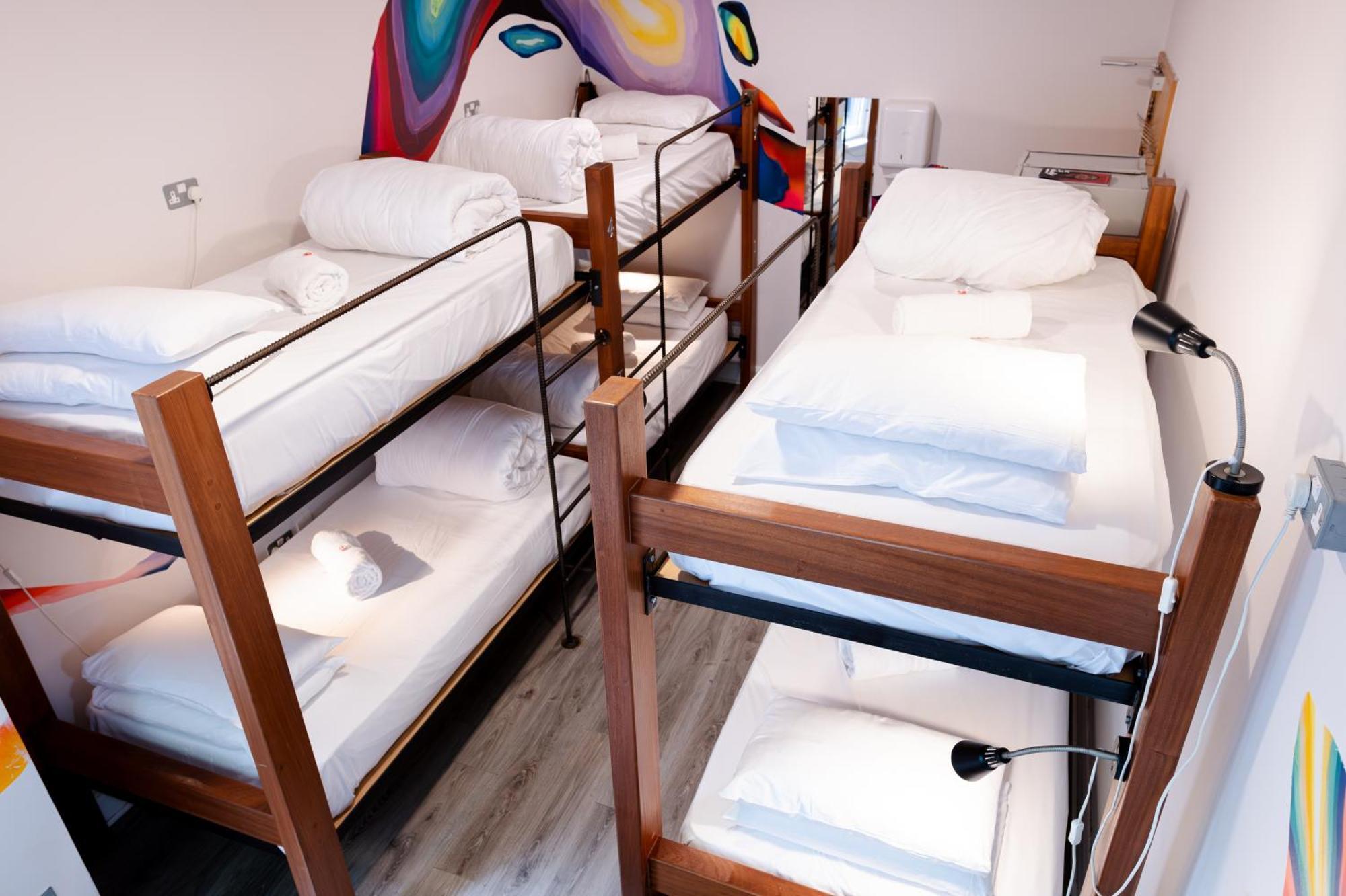 Bett im gemischten 6-Bett-Schlafsaal